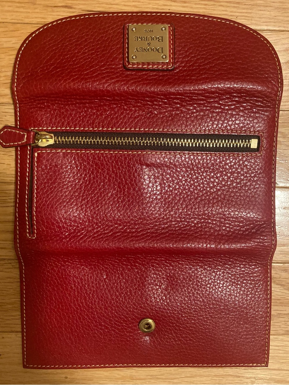 Dooney & Bourke Pebbled Leather Wallet LIKE NEW!!! - Picture 4 of 13